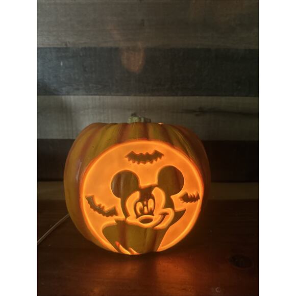 Disney Trendmaster 1997 Mickey Mouse Vampire Jack O Lantern Lighted Pumpkin - Picture 2 of 8